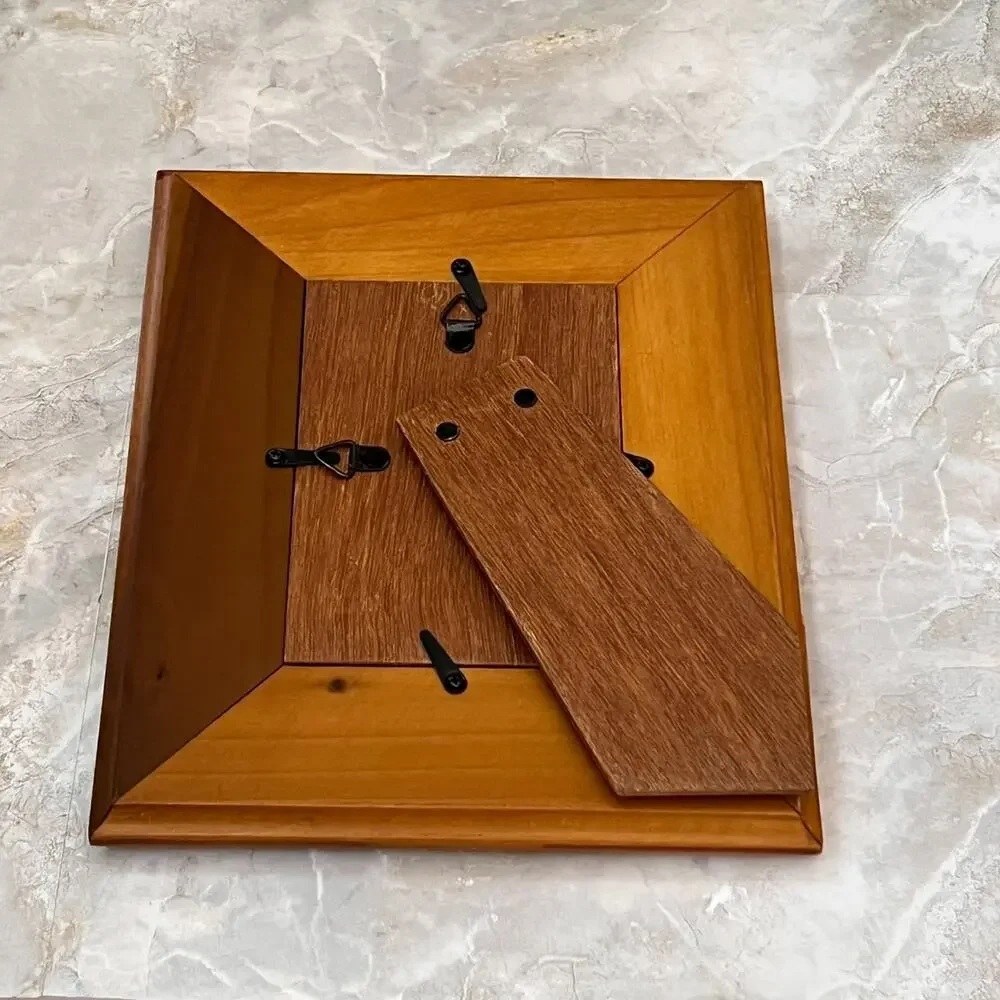 Solid Two Tone Wood Photo Frame 4 x 6